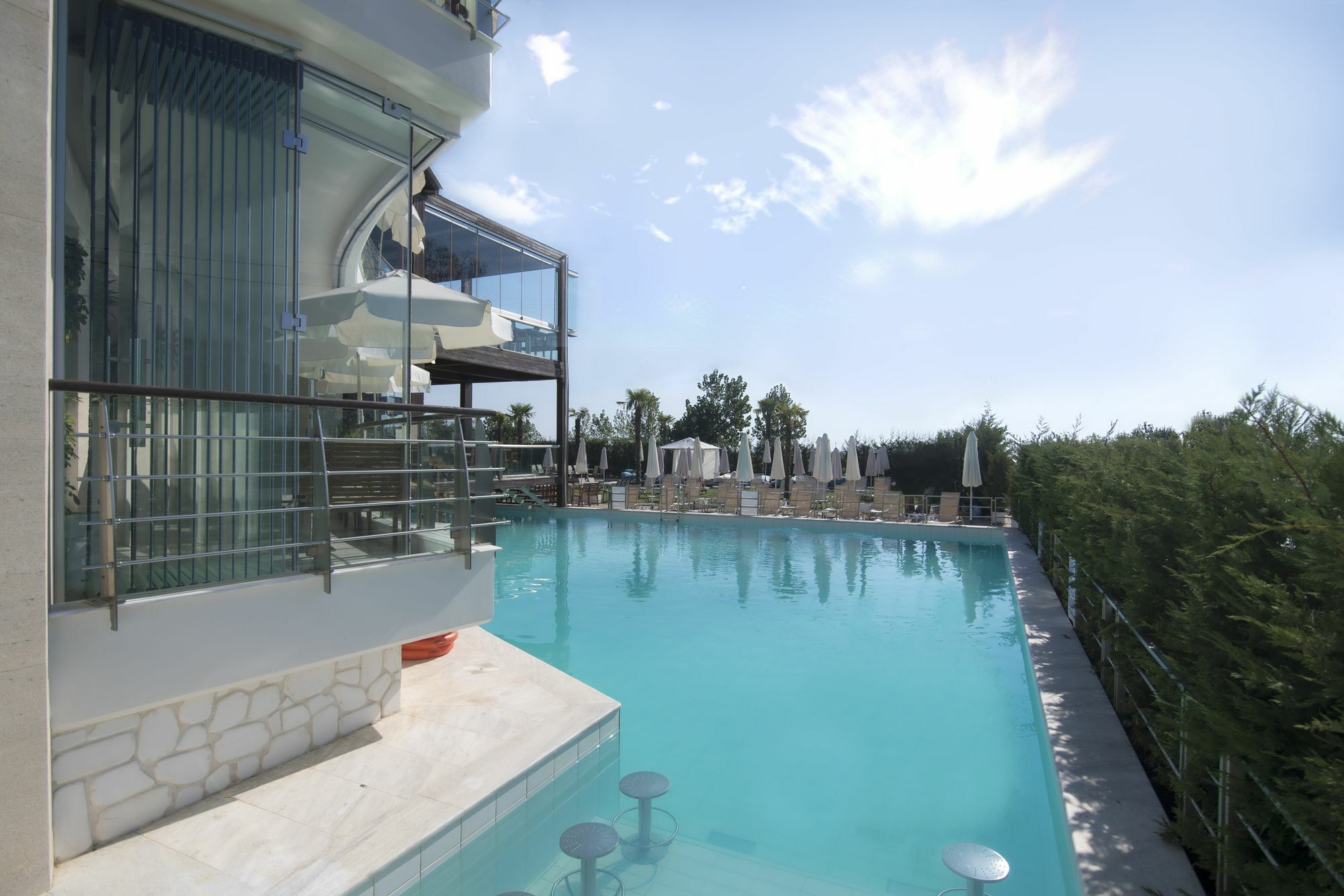Cosmopolitan Hotel & Spa Paralía Dış mekan fotoğraf